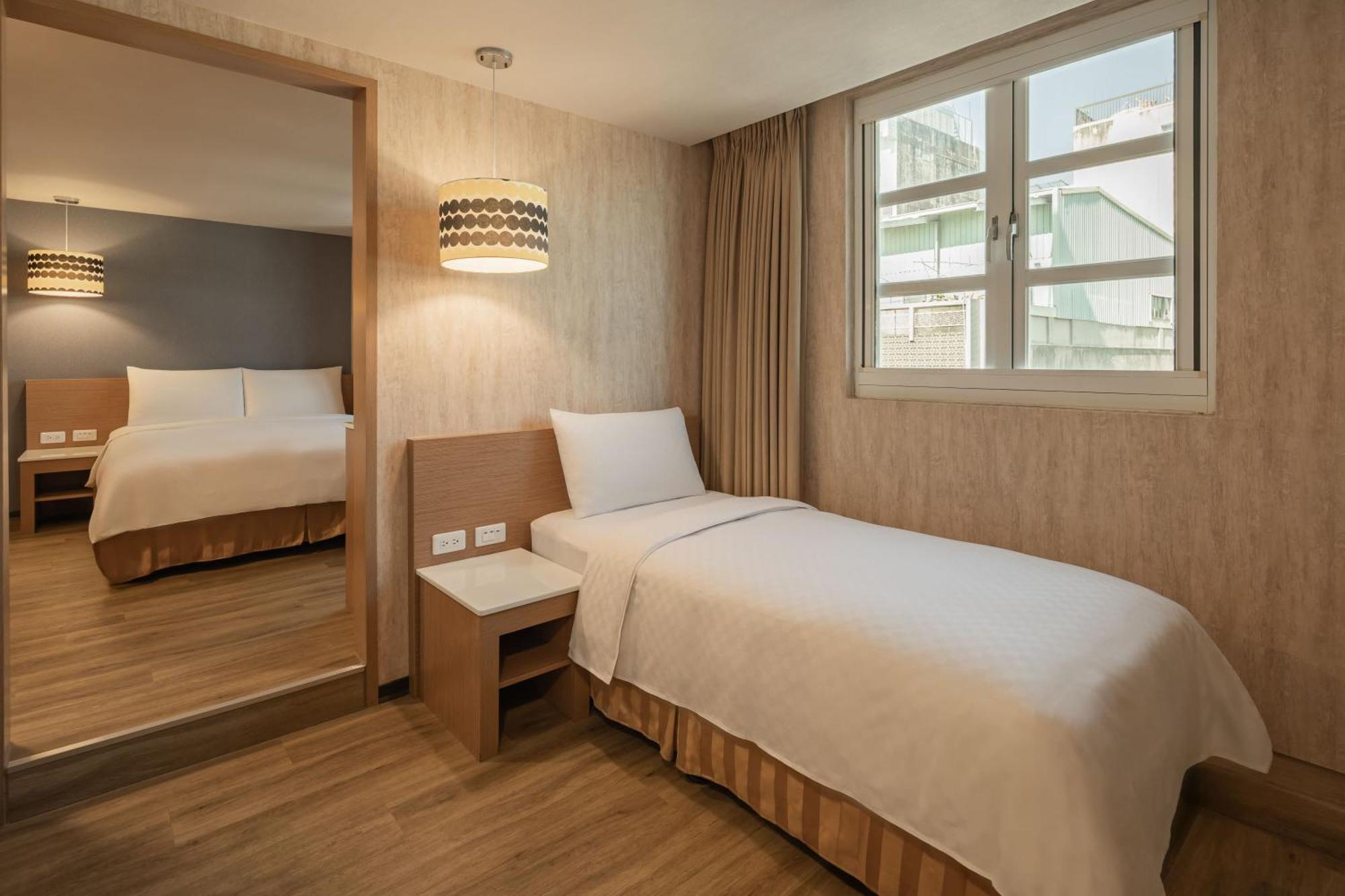 Kindness Hotel - Tainan Chihkan Tower Pokoj fotografie