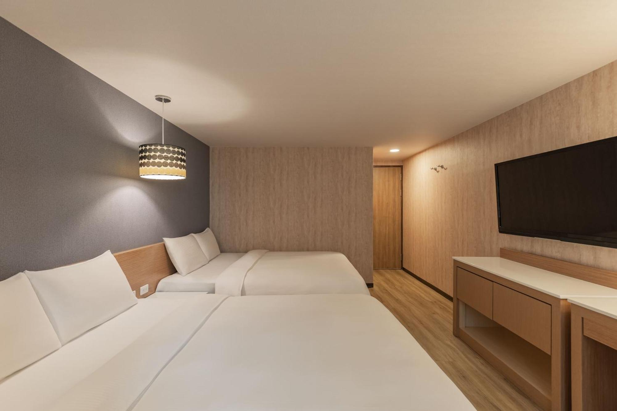 Kindness Hotel - Tainan Chihkan Tower Pokoj fotografie