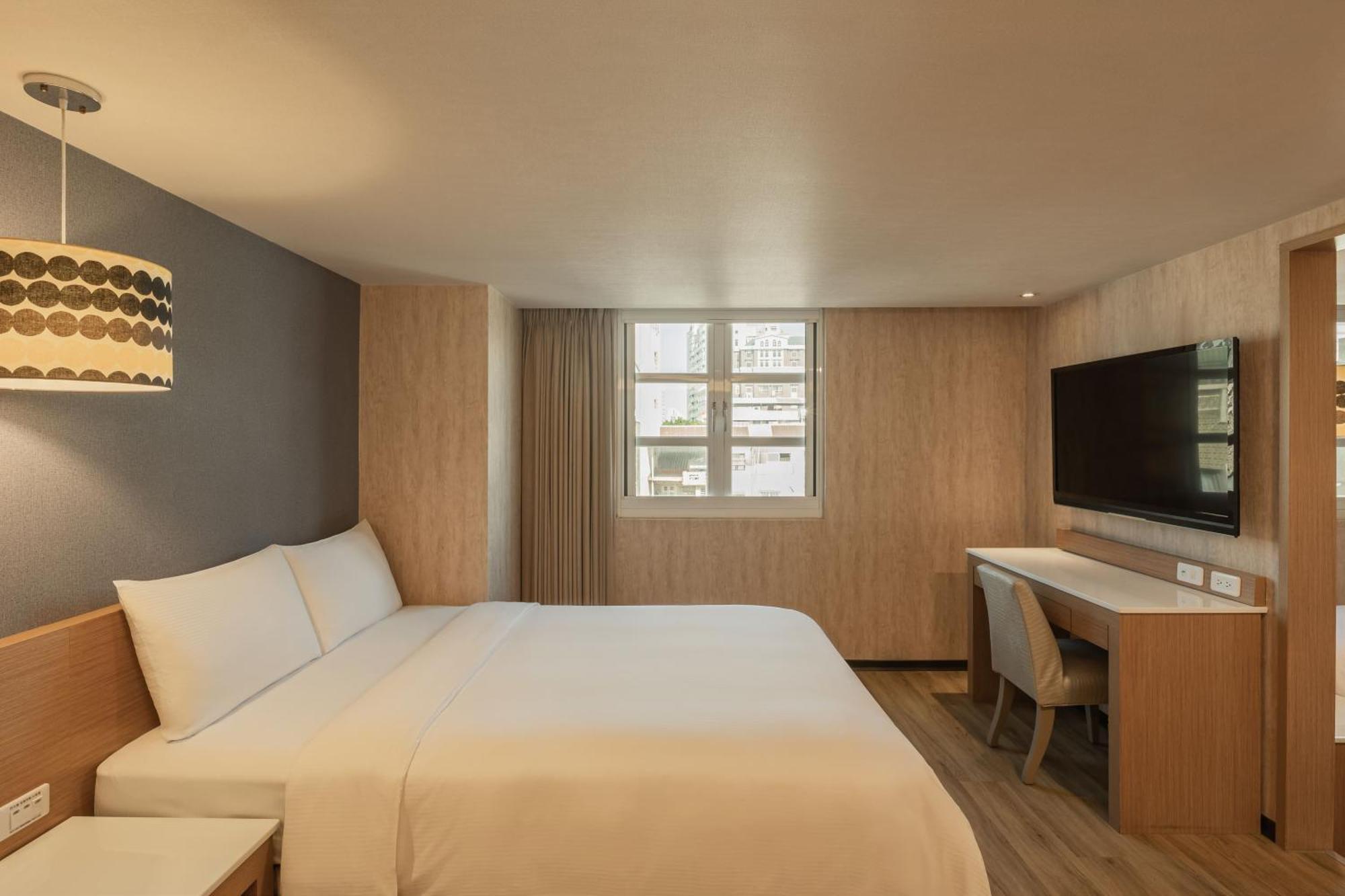Kindness Hotel - Tainan Chihkan Tower Pokoj fotografie