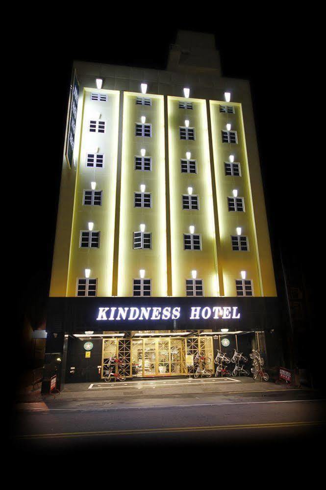 Kindness Hotel - Tainan Chihkan Tower Exteriér fotografie